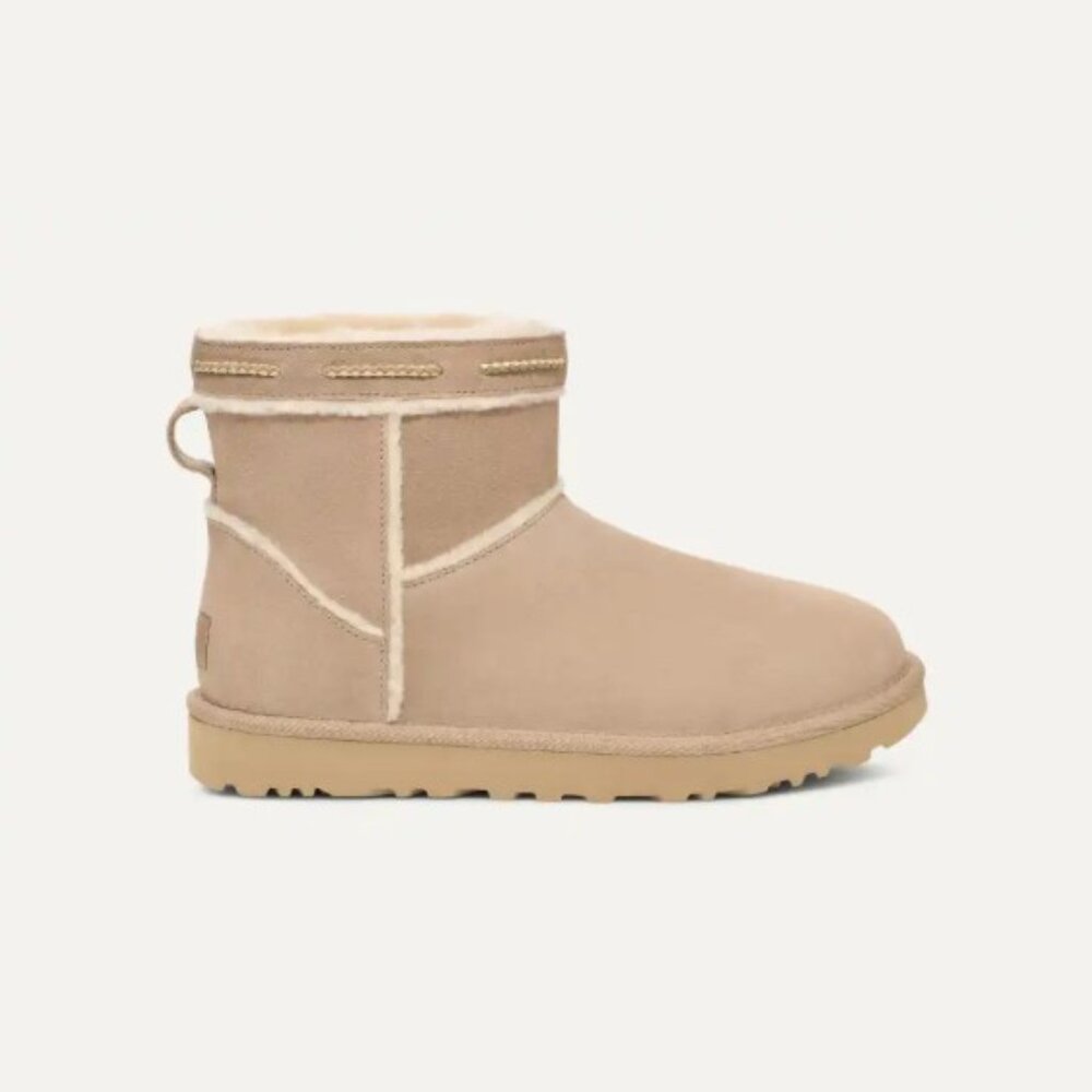 UGG Women's Classic Mini Shearling Braid Boots Dune 7 New in Box - Picture 2 of 15